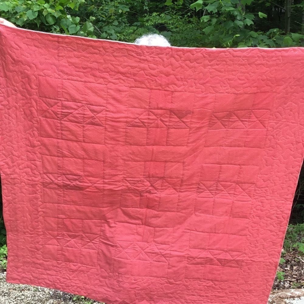 NWT. Hand Crafted Green/Orange/Cream Quilt - Picture 15 of 16